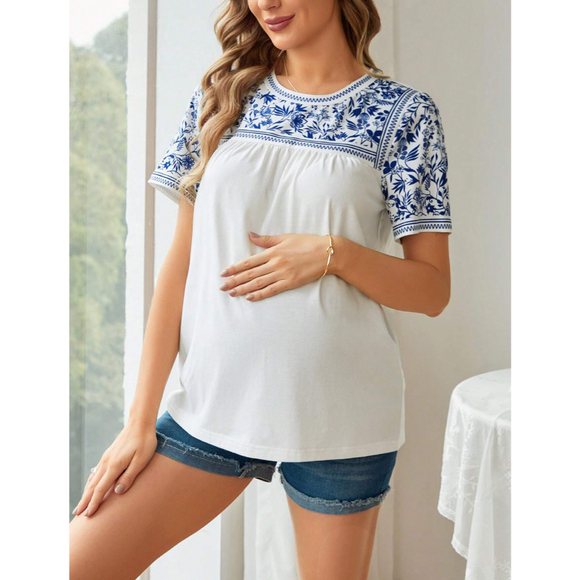 Maternity  T-Shirt With Floral Print