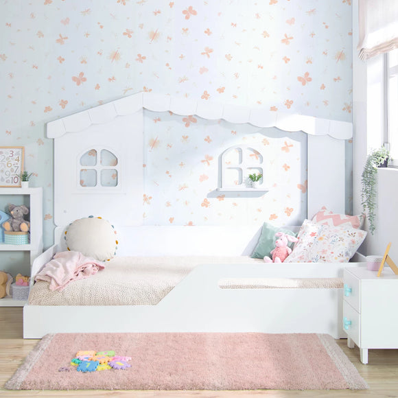 Montessori Cabin Bed window